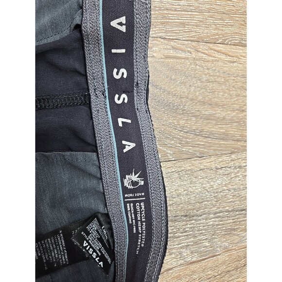 Vissla Eco-Lastics Surf Trunk Men's Large Dark Gray 7.75" Inseam 4 Way Streatch - Picture 5 of 9
